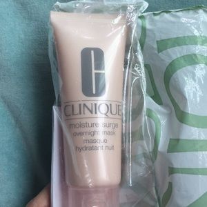Clinique moisture surge overnight Mask.